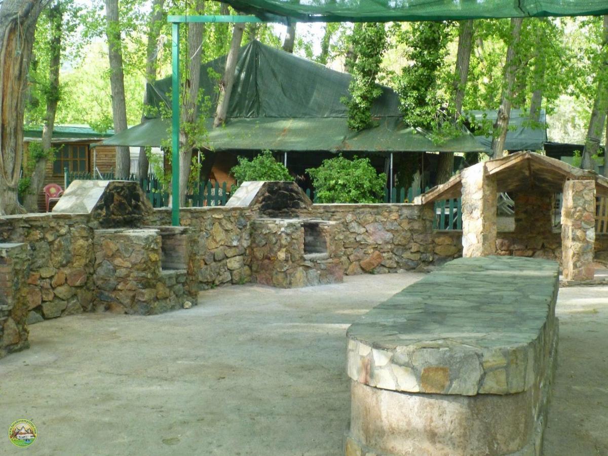 Camping Valle Del Andarax Fondón المظهر الخارجي الصورة